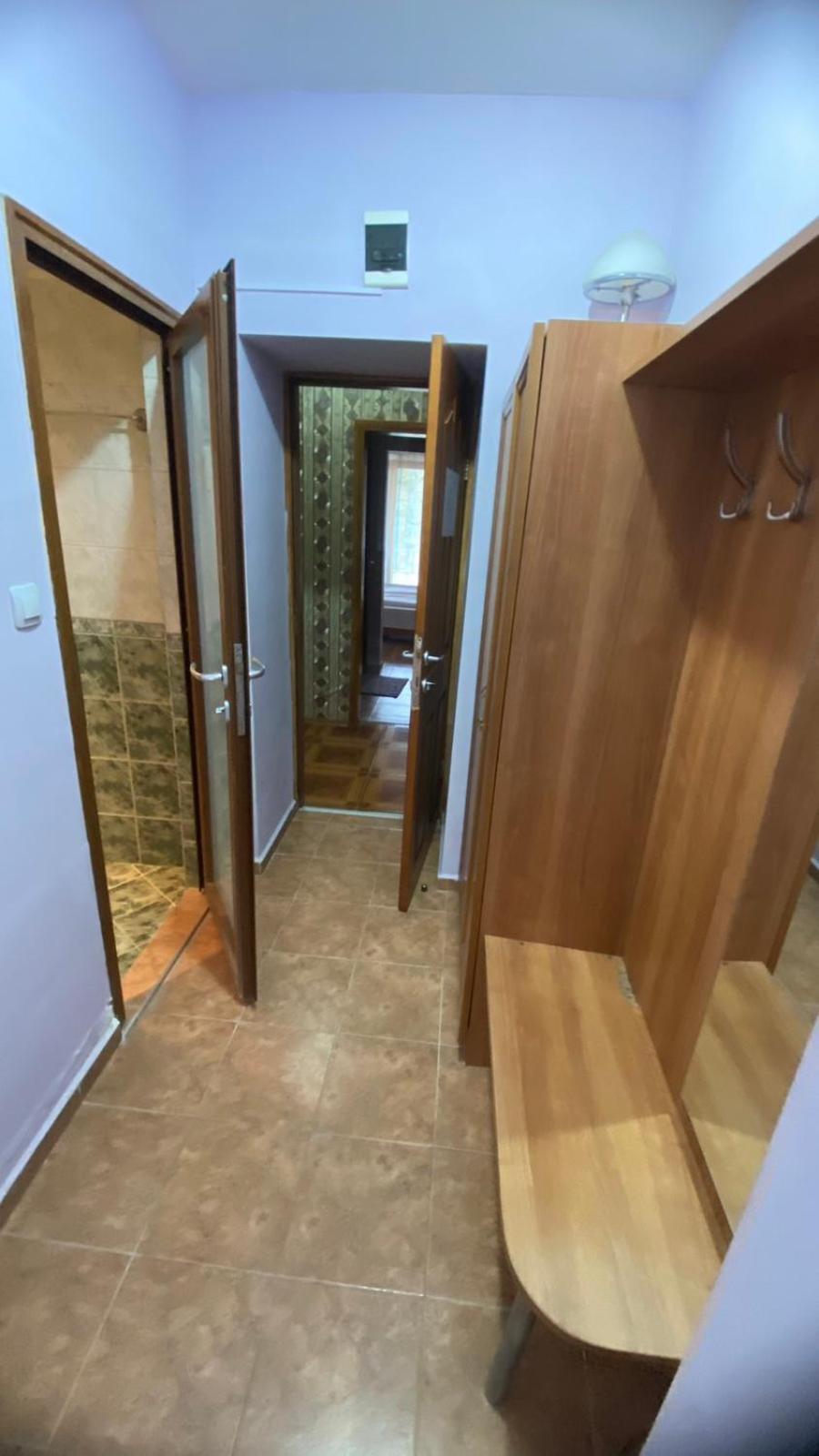 Хотел Галина Палас Srem Екстер'єр фото
